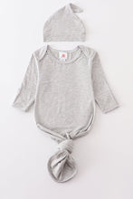 Load image into Gallery viewer, Sand bamboo baby 2pc gown
