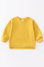 Load image into Gallery viewer, Mustard sweatshirt
