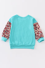 Load image into Gallery viewer, Teal leopard cross sweatshirt
