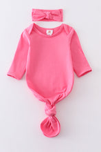 Load image into Gallery viewer, Rose head band baby gown
