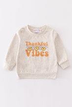 Load image into Gallery viewer, Grey &quot;thankful vibes&quot; girl top
