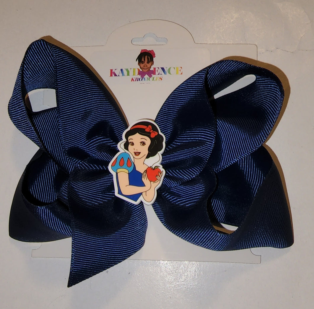 6 inch Hair Bow with Snow