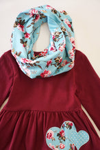 Load image into Gallery viewer, Maroon floral hearts appliqué scarf 3 pcs set
