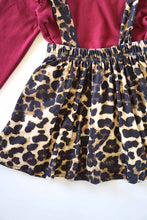 Load image into Gallery viewer, Maroon shirt leopard suspender skirt 2 pcs set CXQTZ-900639
