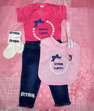 Load image into Gallery viewer, Personalized Pearls and Bow With Name Baby Outfit
